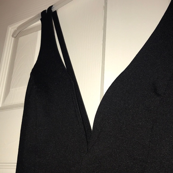 Lulu’s LBD Cute Short Black Dress - never worn! - Picture 3 of 8